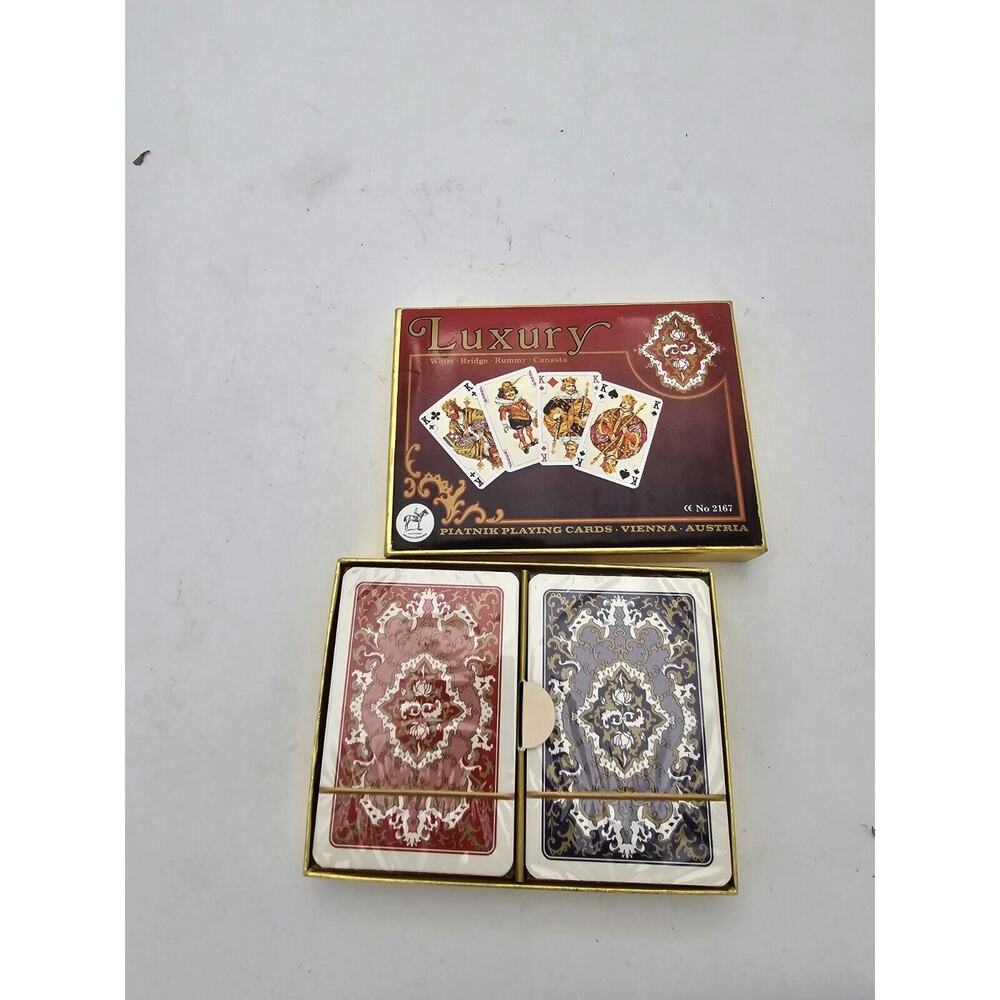 PIATNIK LUXURY PLAYING CARDS - SEALED & BRAND NEW